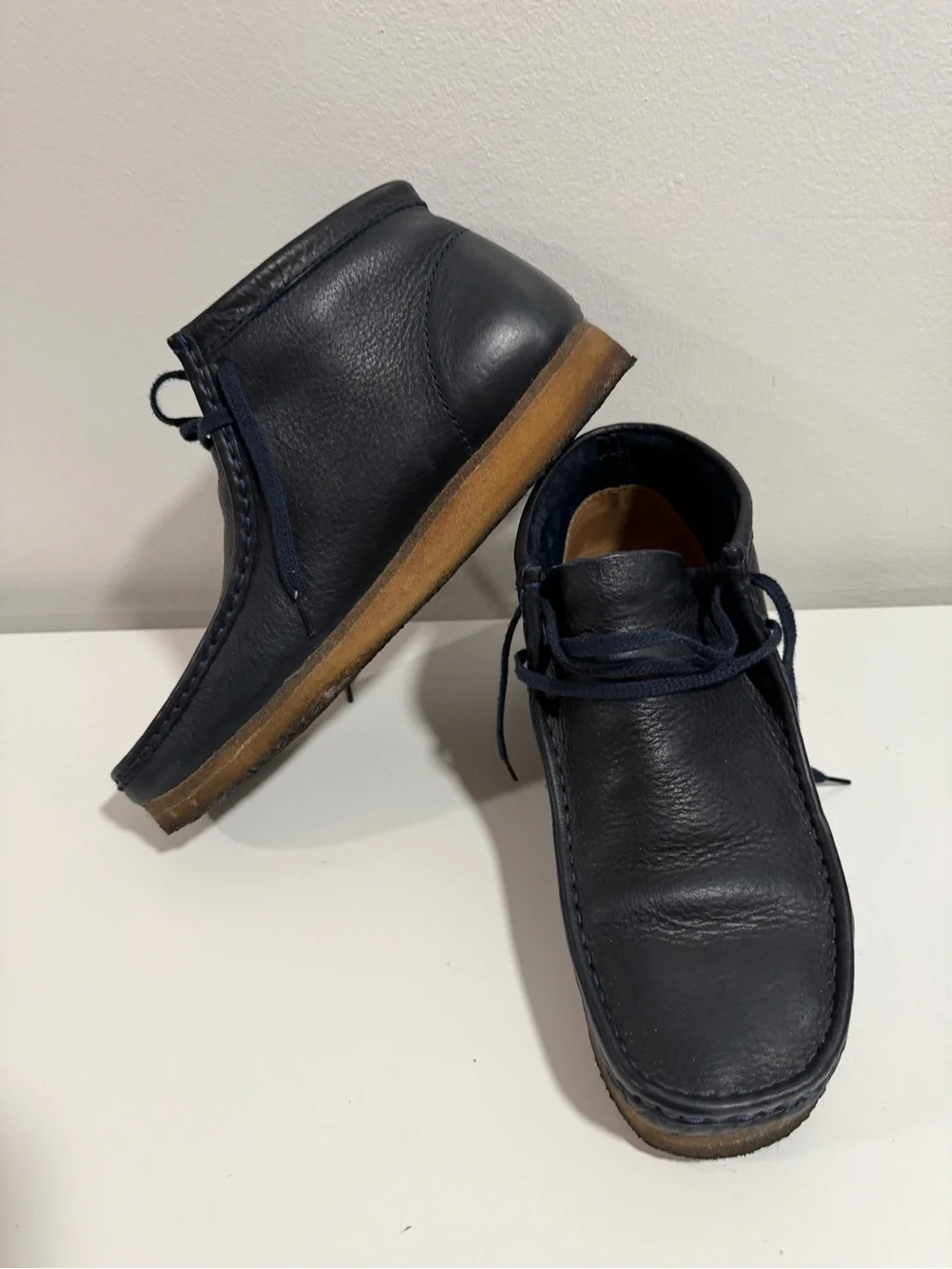 Men's Navy Leather clarks Wallabee Boots